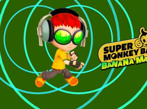 super monkey ball banana mania vs deluxe