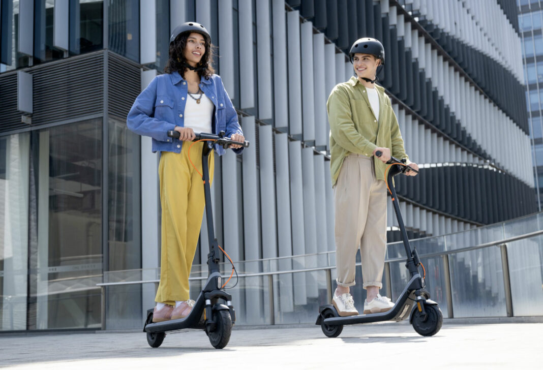 Segway-Ninebot-E2-Plus-II-E-01