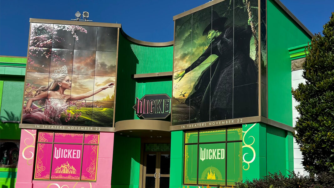 Wicked-The-Experience-at-Universal-Orlando-Resort-(5)